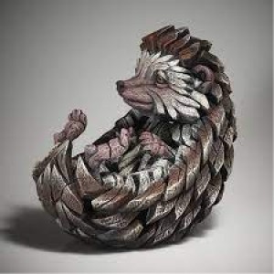Edge Sculpture Hedgehog Figure Edge Sculpture Hedgehog Figure