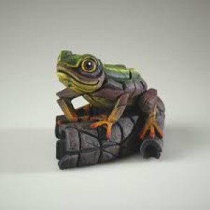 Edge Sculpture Tree Frog Rainbow Green Edge Sculpture Tree Frog Rainbow Green